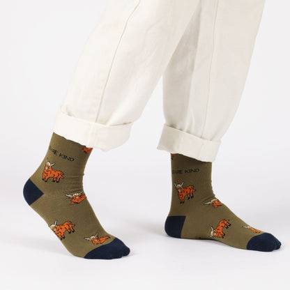 Save the Green Highland Cow Bamboo Socks
