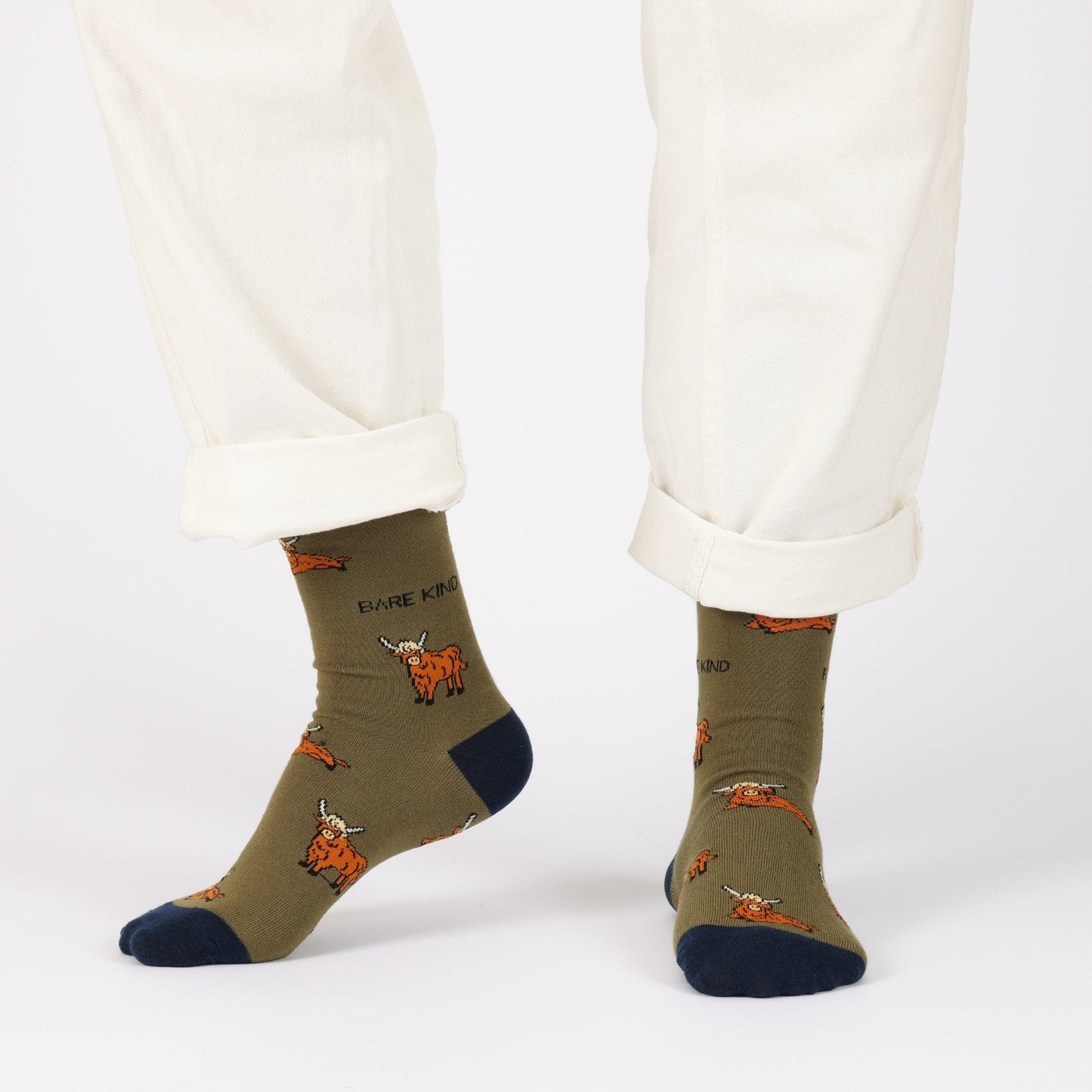 Save the Green Highland Cow Bamboo Socks