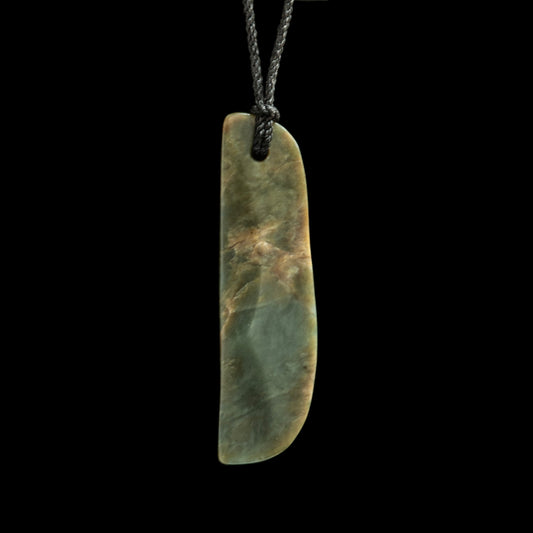 Jade rei niho handcrafted pendant Necklace