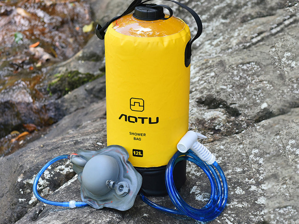 Shower bag With Foot Pump - Yellow