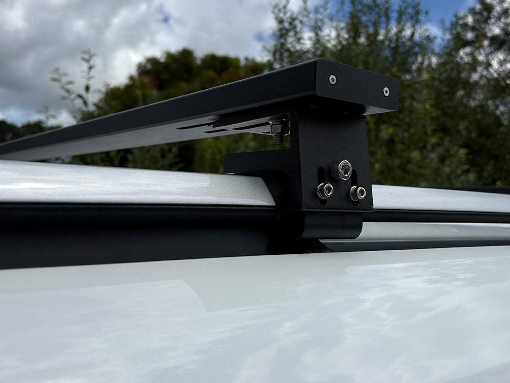 Aluminium Roof Rack Cross Bars For Vehicles With Raised Side Rails