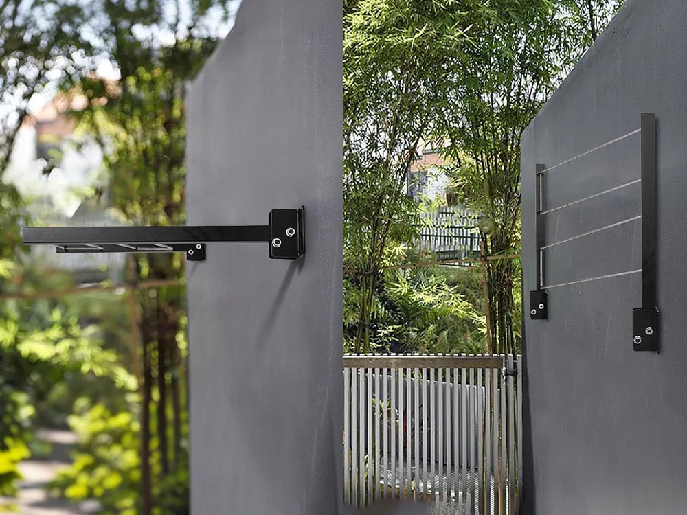 Outdoor Foldable Wall-Mounted Clothesline