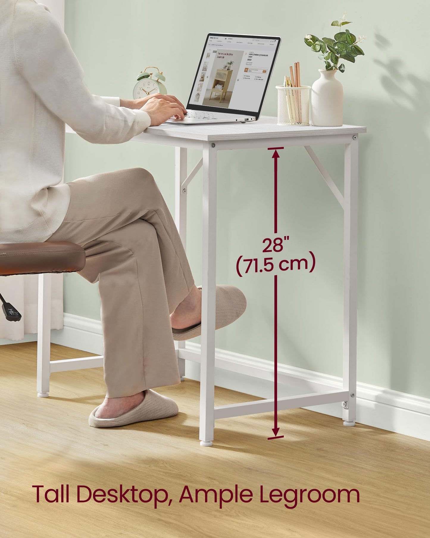 modern style computer desk
