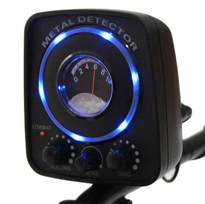 Lightweight adjustable metal detector
