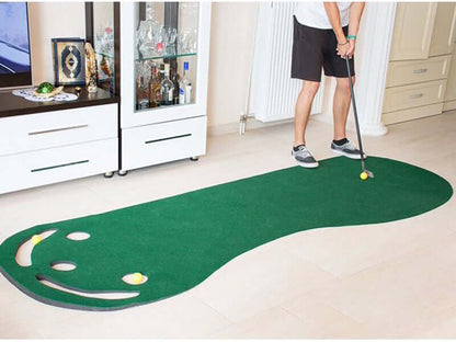 Artificial putting green mat