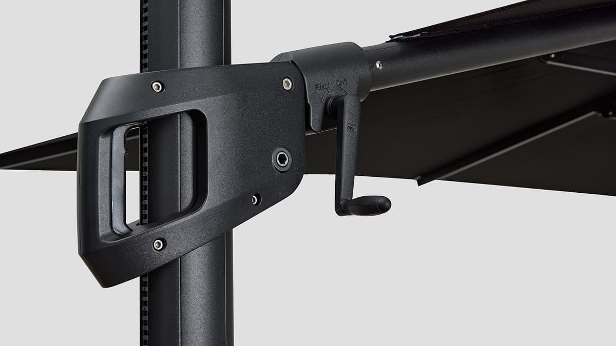 MALIBU CANTILEVER UMBRELLA – BLACK 3M