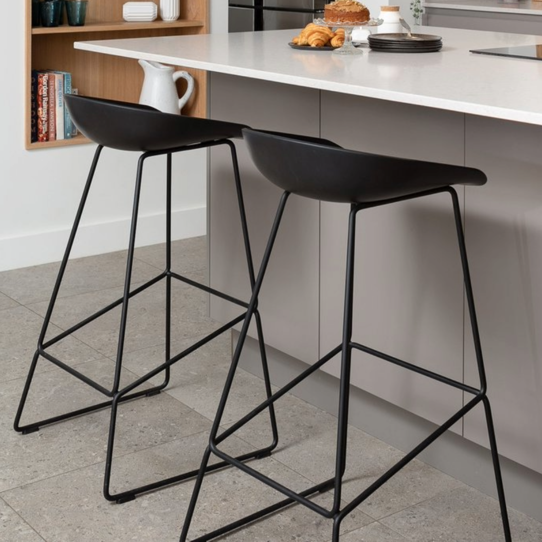 Set of 2 Modern Scandinavian Bar Stool Metal Leg BarStool