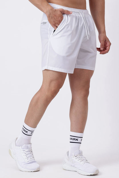 Nova Shorts White