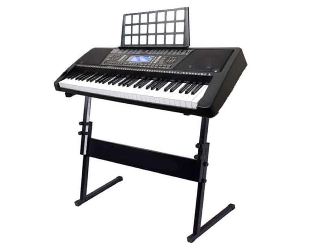 Keyboard piano front view