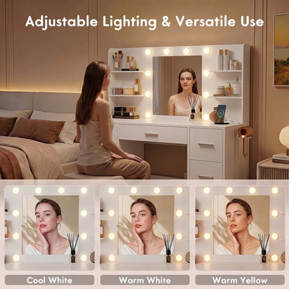 Dressing table with Mirror