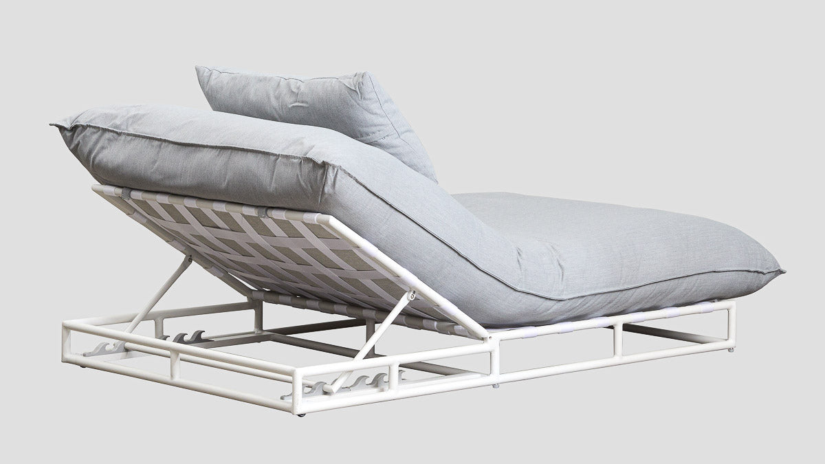 PAPAMOA DAYBED - LEAD CHINE