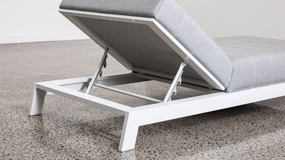 PIHA LOUNGER - WHITE