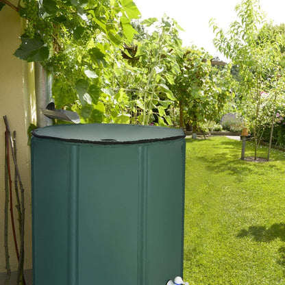 Water tank with overflow valve