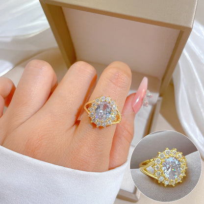 Aurora Halo Gold Crystal Adjustable Ring