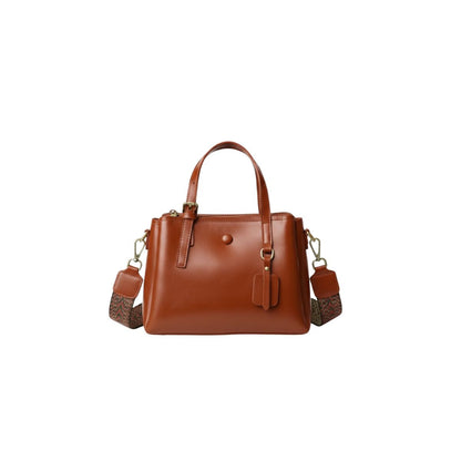 Leather Small Tote Bag with Zipper – Crossbody Handbag for Women NZ | Retro Muse | Caramel Brown