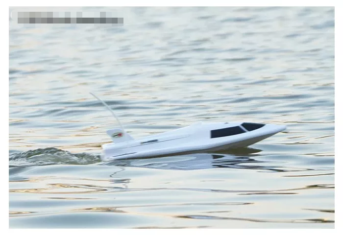 Racing Boat - 40CM RC High-Powered
