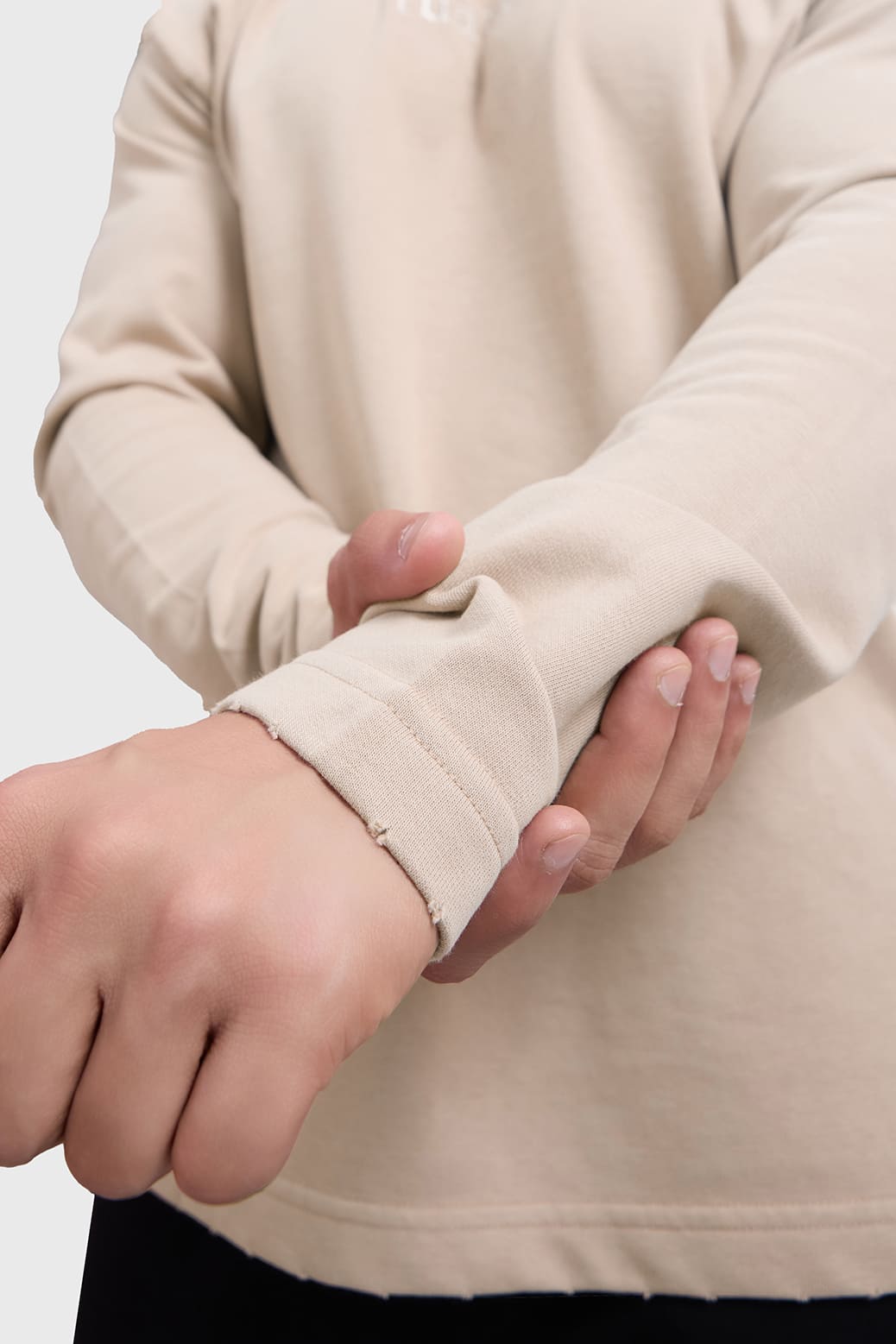 Shell Raw Sweatshirt Beige