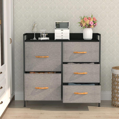 Chest with metal frame