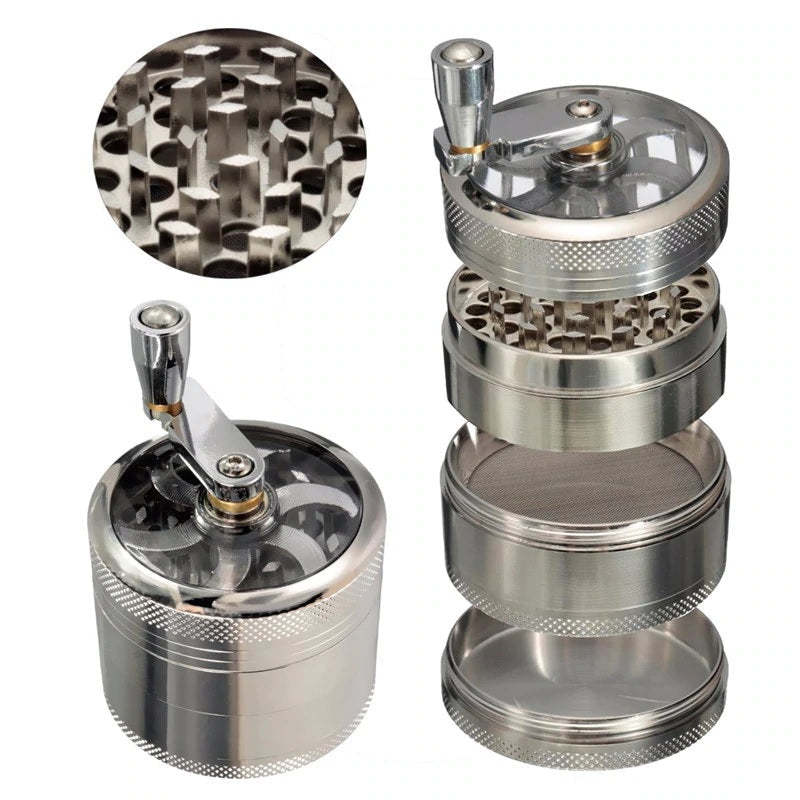 Magnetic lid on grinder