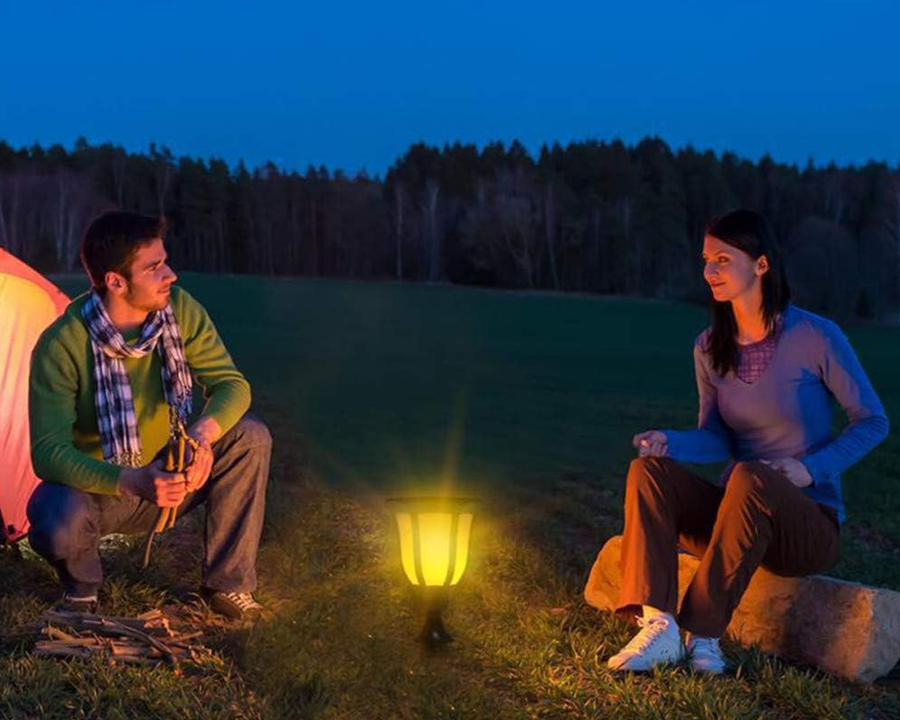 Solar Light – Solar Light with Realistic Flame for Garden Decor