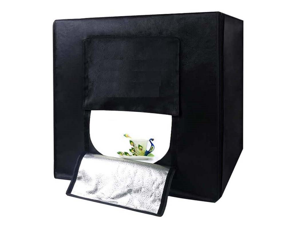Photo box with support rods