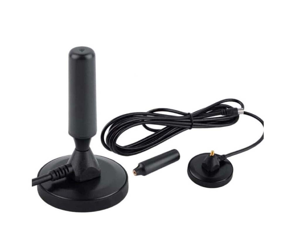 Antenna for digital and analog signals
