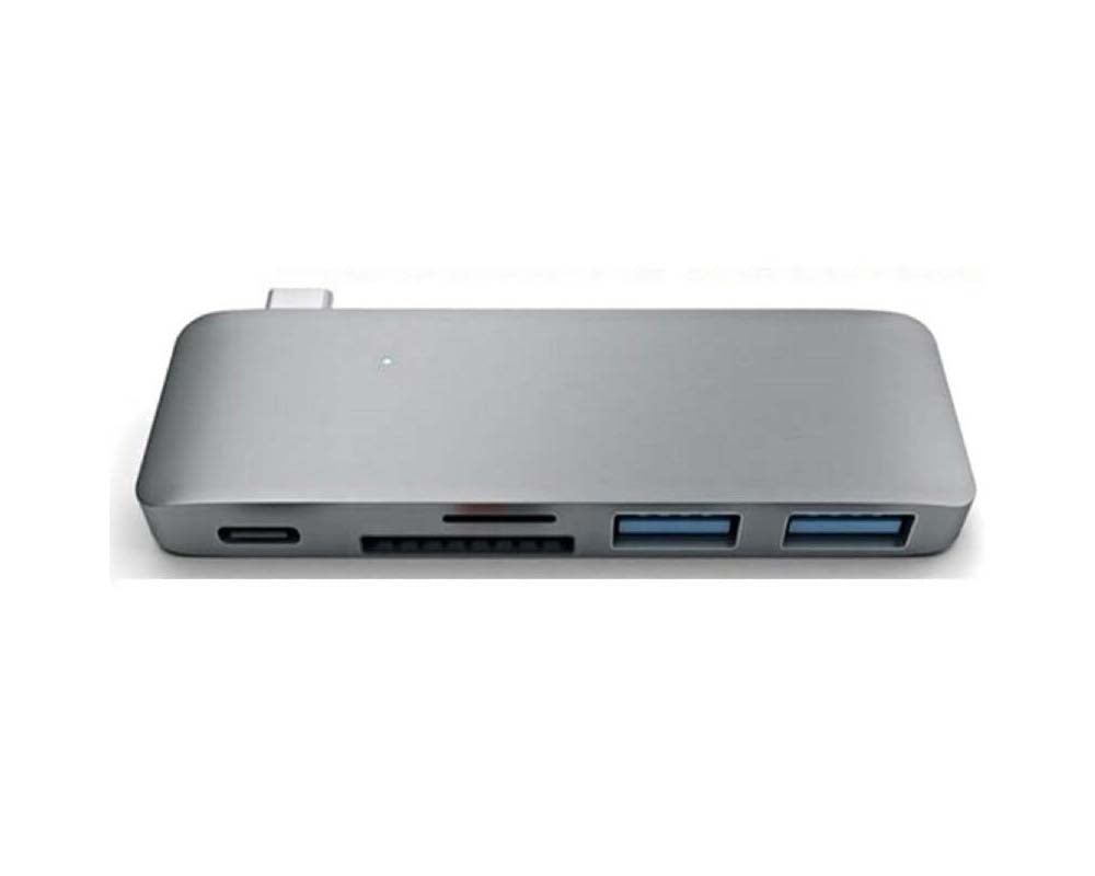 hub with microSD slot