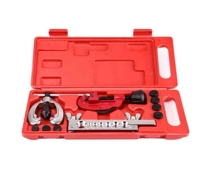 Pipe cutter with rollers