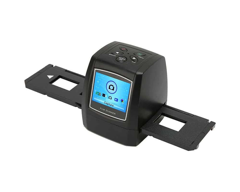 Film scanner with USB power cable