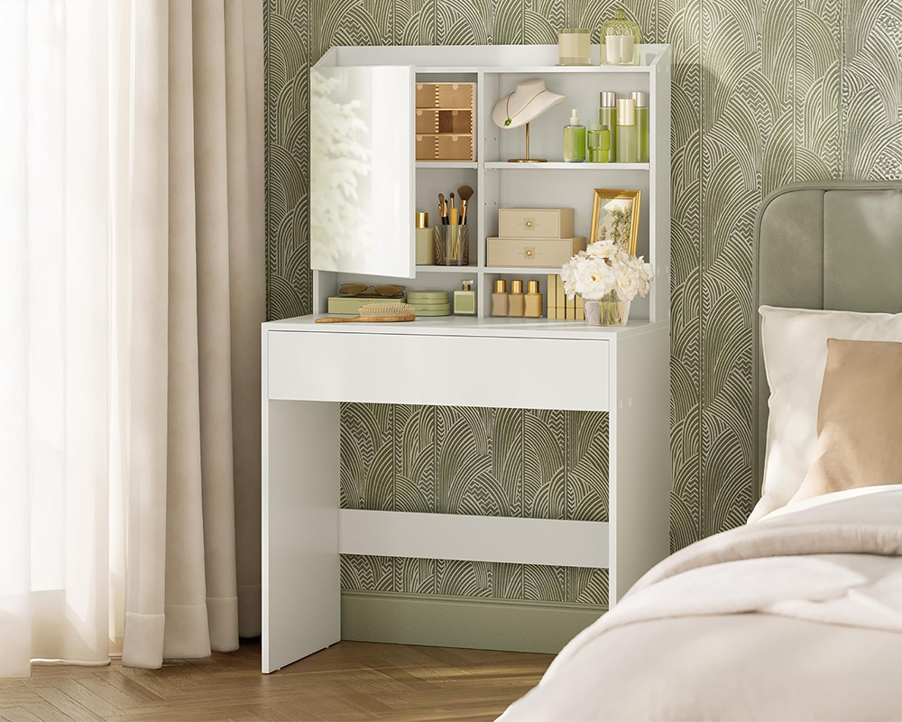 Dressing Table With Mirror
