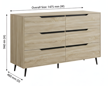 Feltlined drawers inside