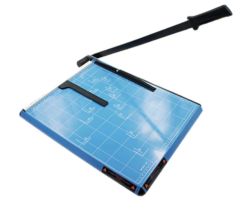 office paper cutting tool