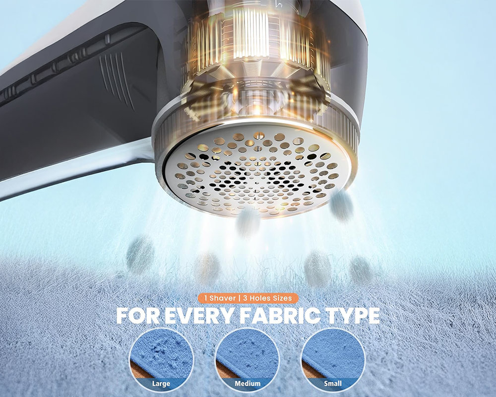 Clothes shaver with protective cover