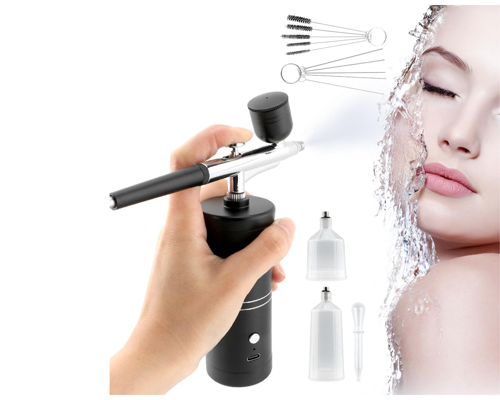 Airbrush for makeup art