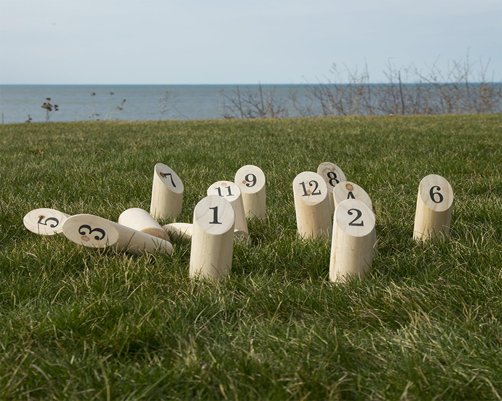 Wooden Skittle Toss Game Set