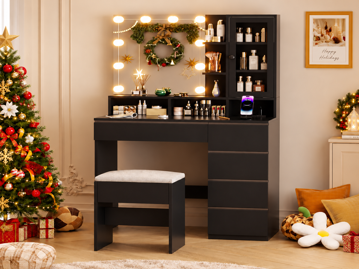 Dressing Table With Mirror