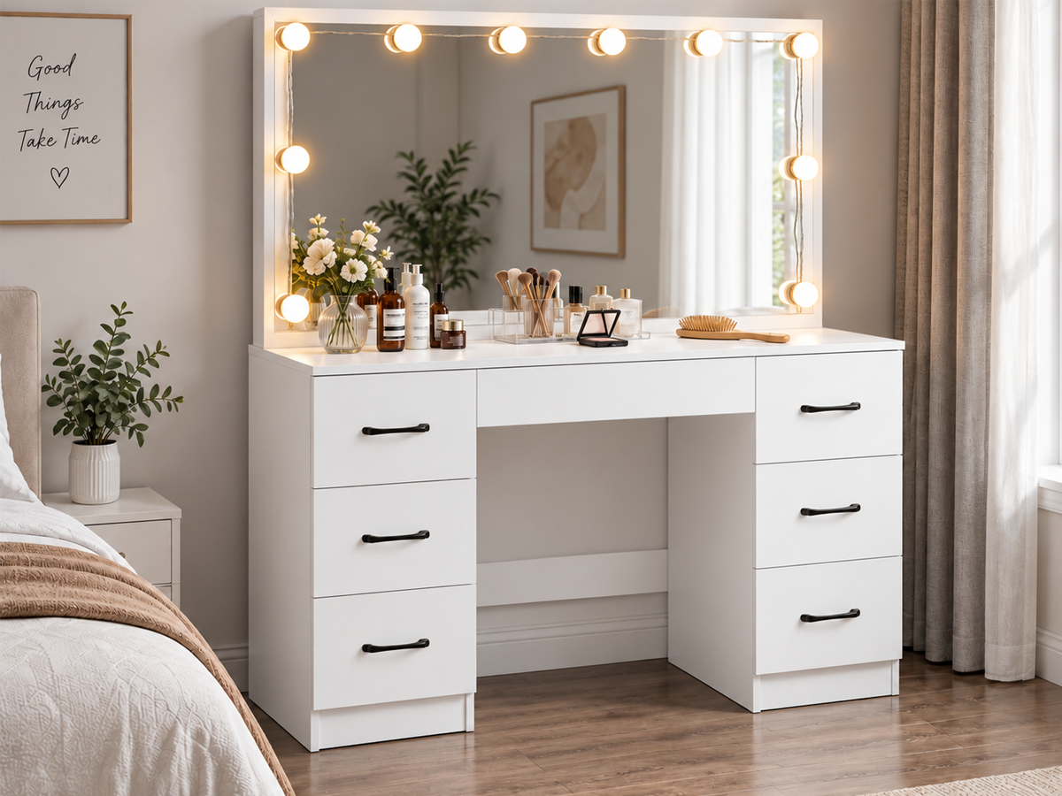 Dressing Table With Mirror