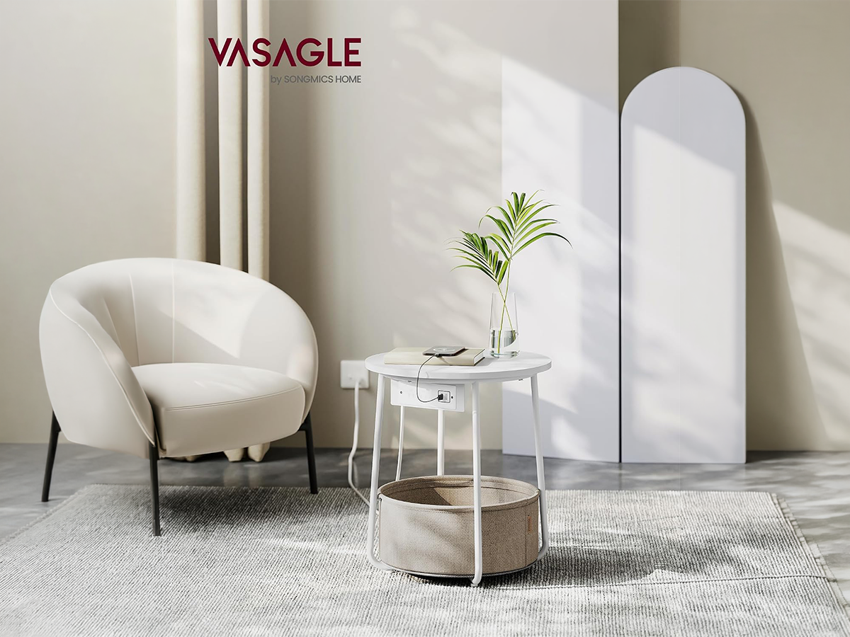 VASAGLE Side Table with Charging Station