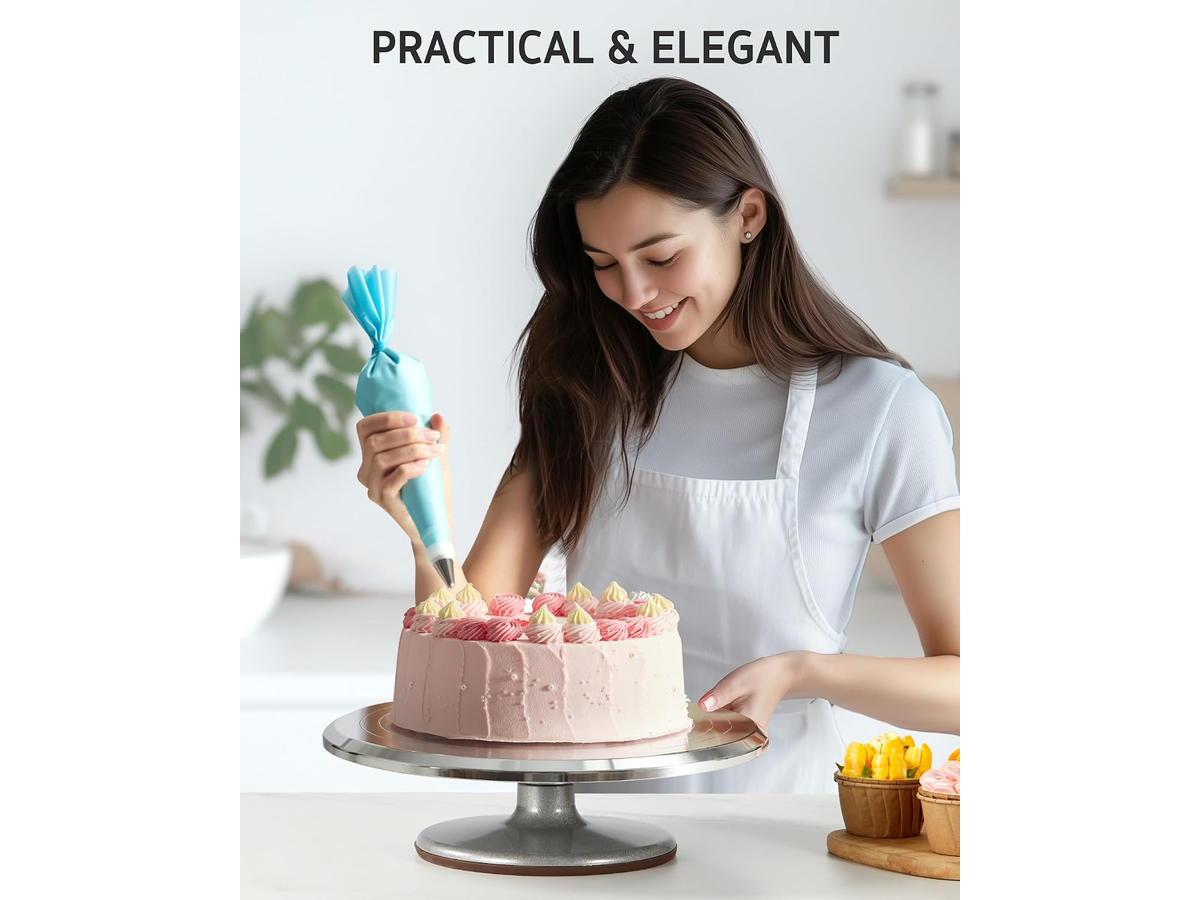 Cake Decorating Kit