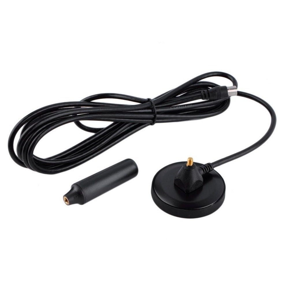 30 dBi gain TV antenna close up