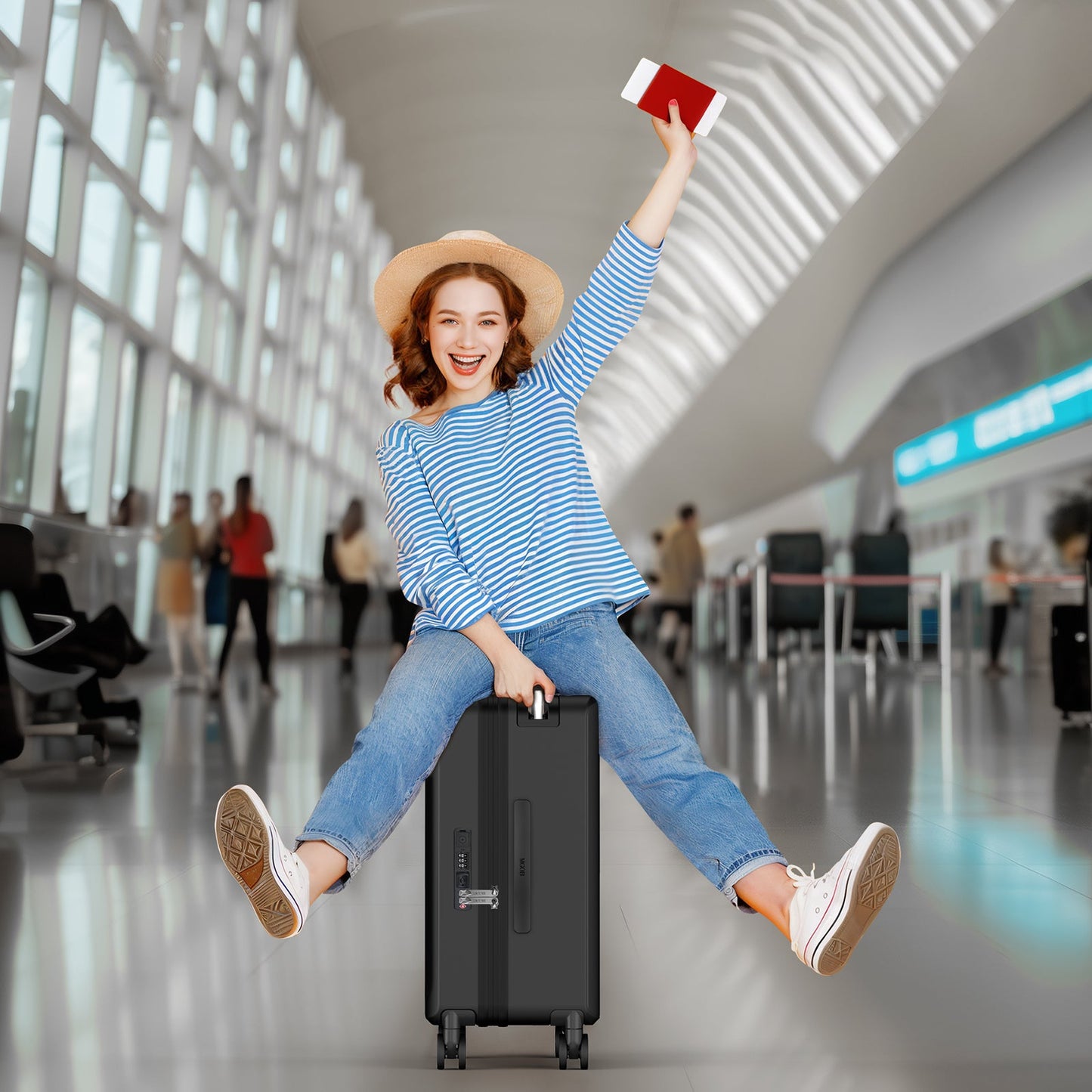 Black Spinner Carry On Luggage - Hard Shell Hand Cabin Suitcase |  Travo One | 56 cm