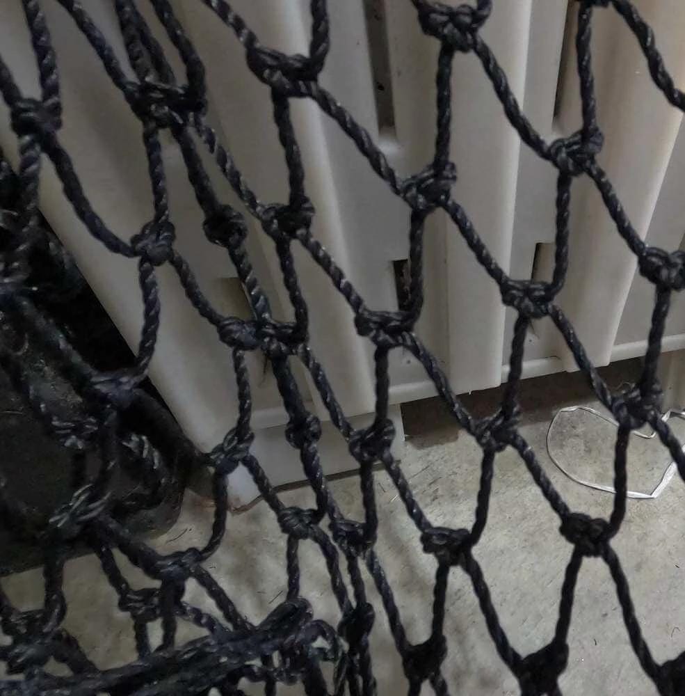 Cray Pot Mesh 120ply 3inch 20MD Black  per meter