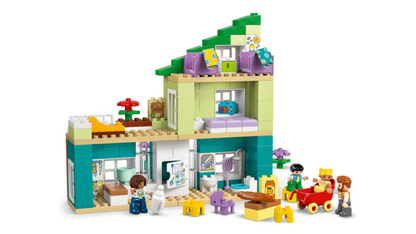 LEGO DUPLO: Town 3 in 1 Modern Family House with Figures (10470)