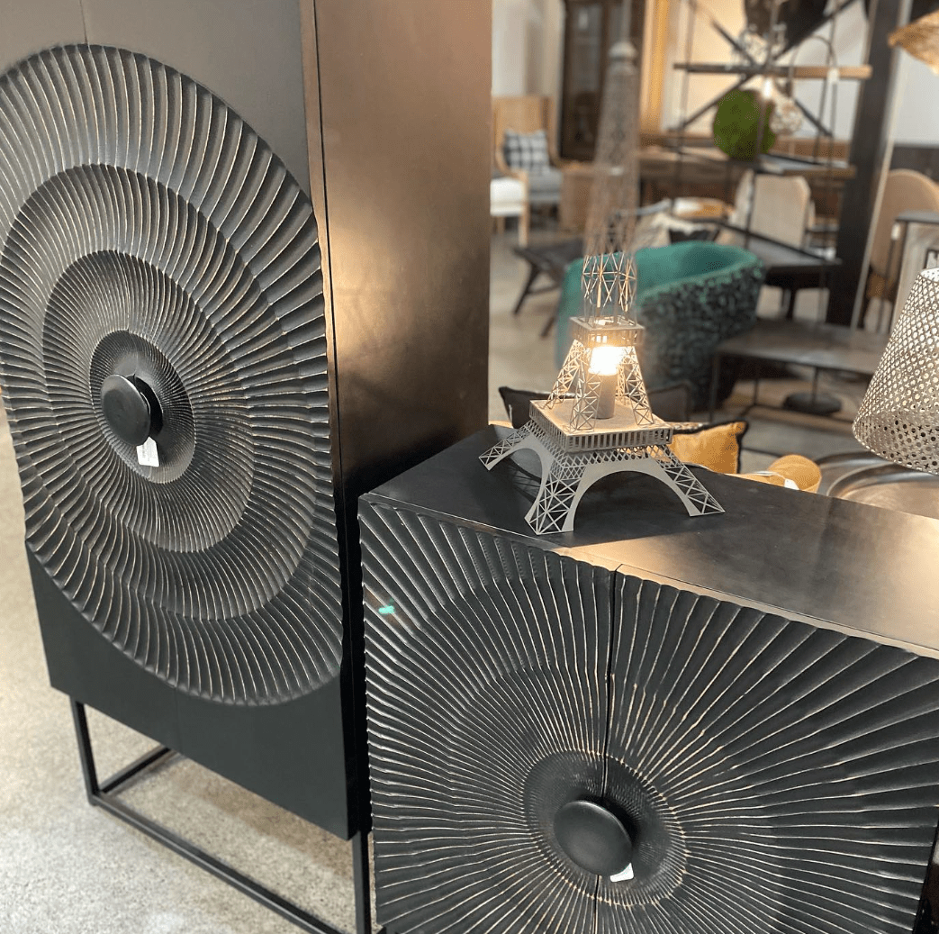 BroDeals Cabinet Hype 2 Door Cabinet