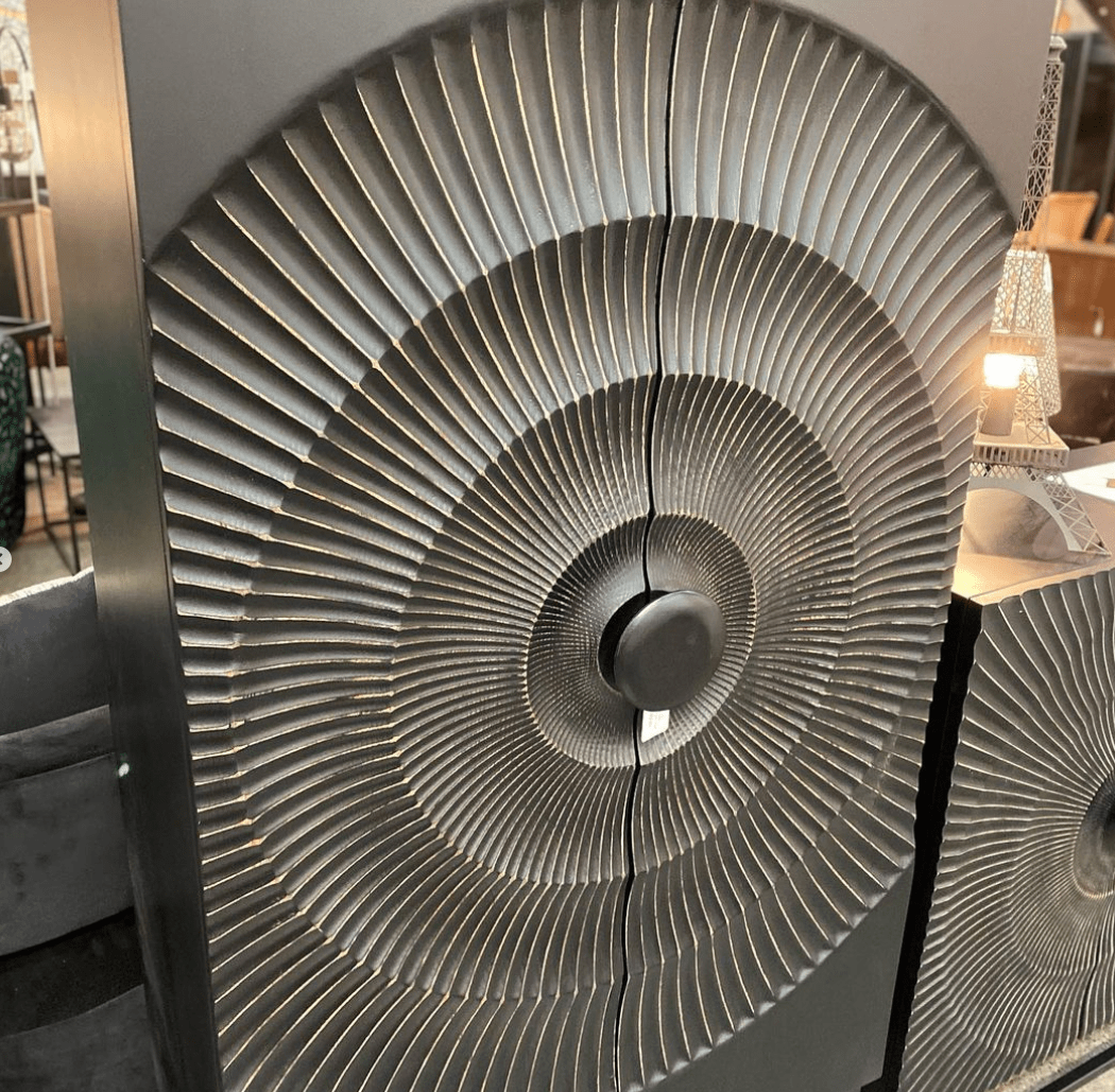 BroDeals Cabinet Hype 2 Door Cabinet