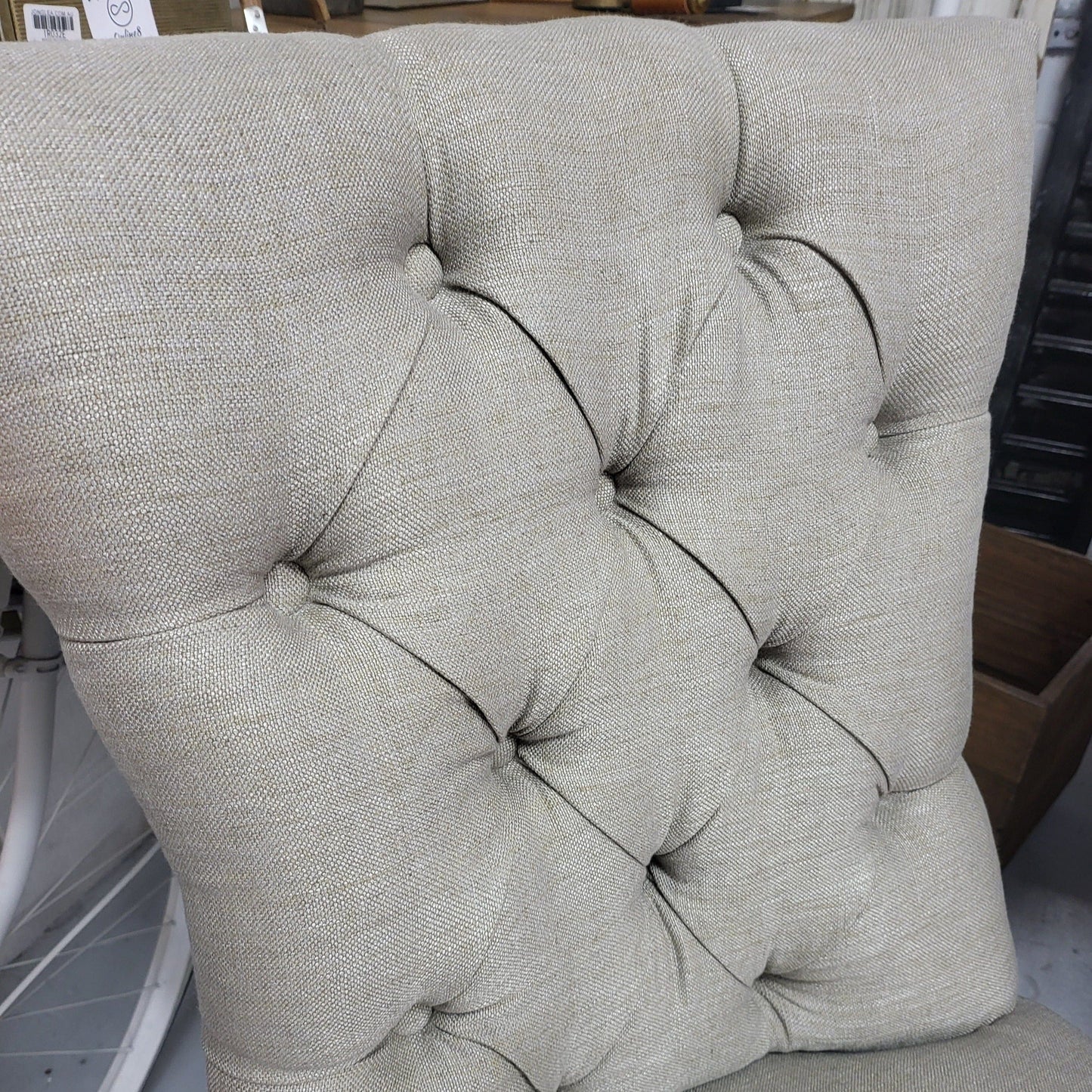 BroDeals Kitchen & Dining Room Chairs Tufted Back Dining Chair