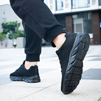 Mens Slip On Walking Shoes Lightweight Breathable Non Slip Running Shoes 44-48