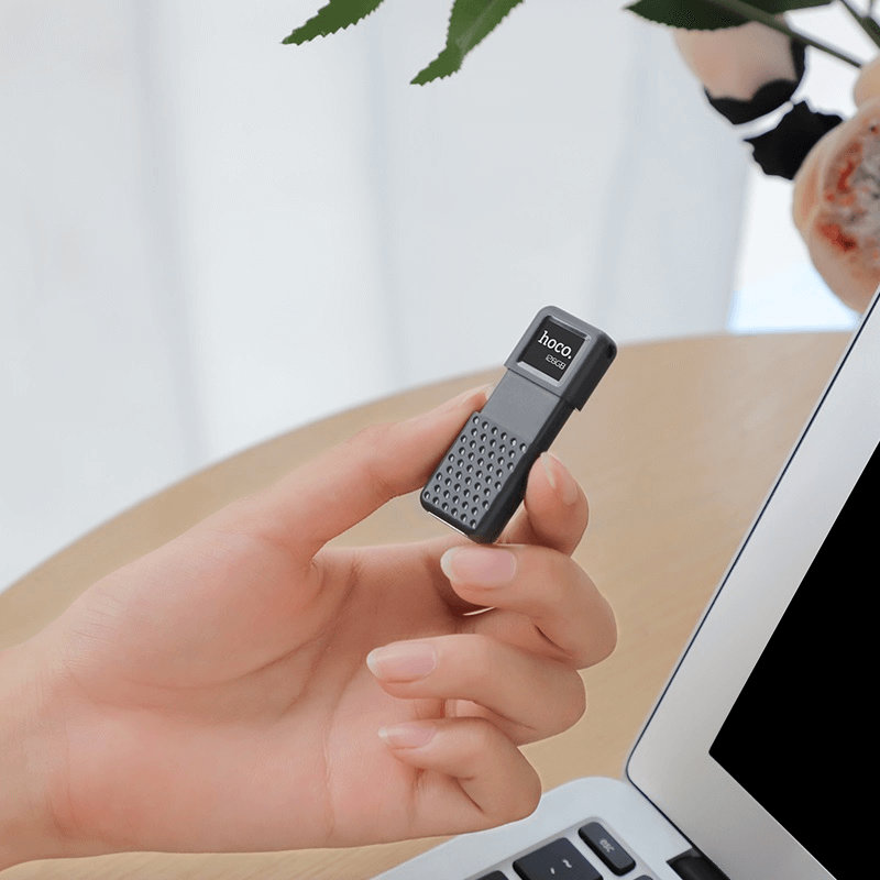 Hoco Zinc Alloy Intelligent Flash Drive 32GB High Speed USB 2.0 Memory Stick