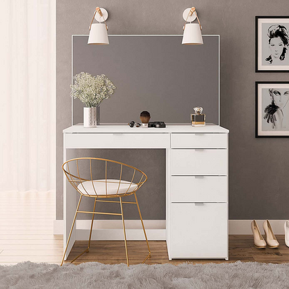 Dressing table with 5 drawers