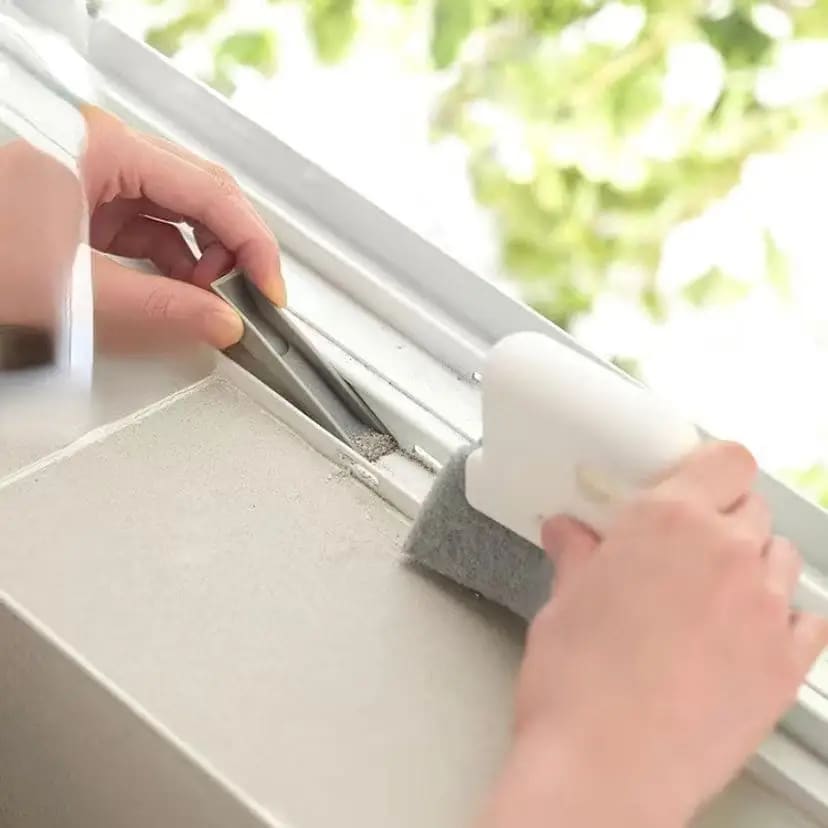 Groove Cleaning Brush